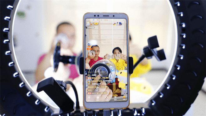 KAIYUN平台电子商务是什么？2021学电商有没有前途？(图1)